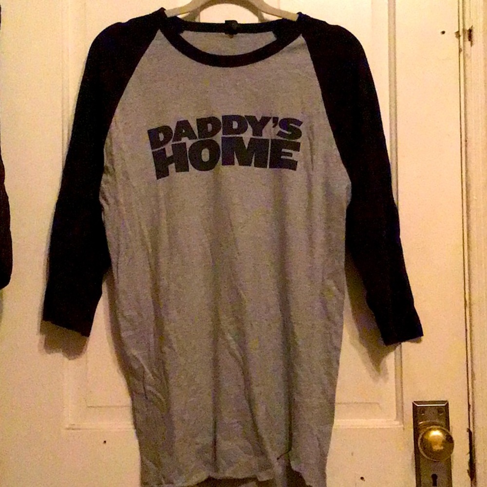 Vintage Daddy’s Home Long sleeve L T-shirt!